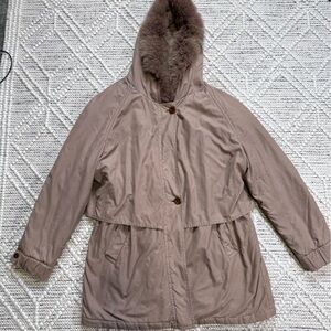 Vintage Burberry jacket with faux fur hood Size 34 1/2